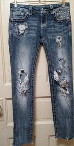 Miss Me Distressed Jeans. Size 29